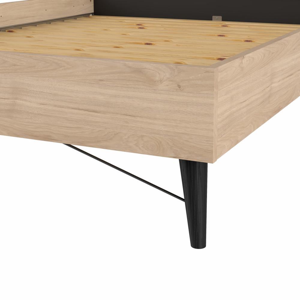 Ry 4'6 Double Bed