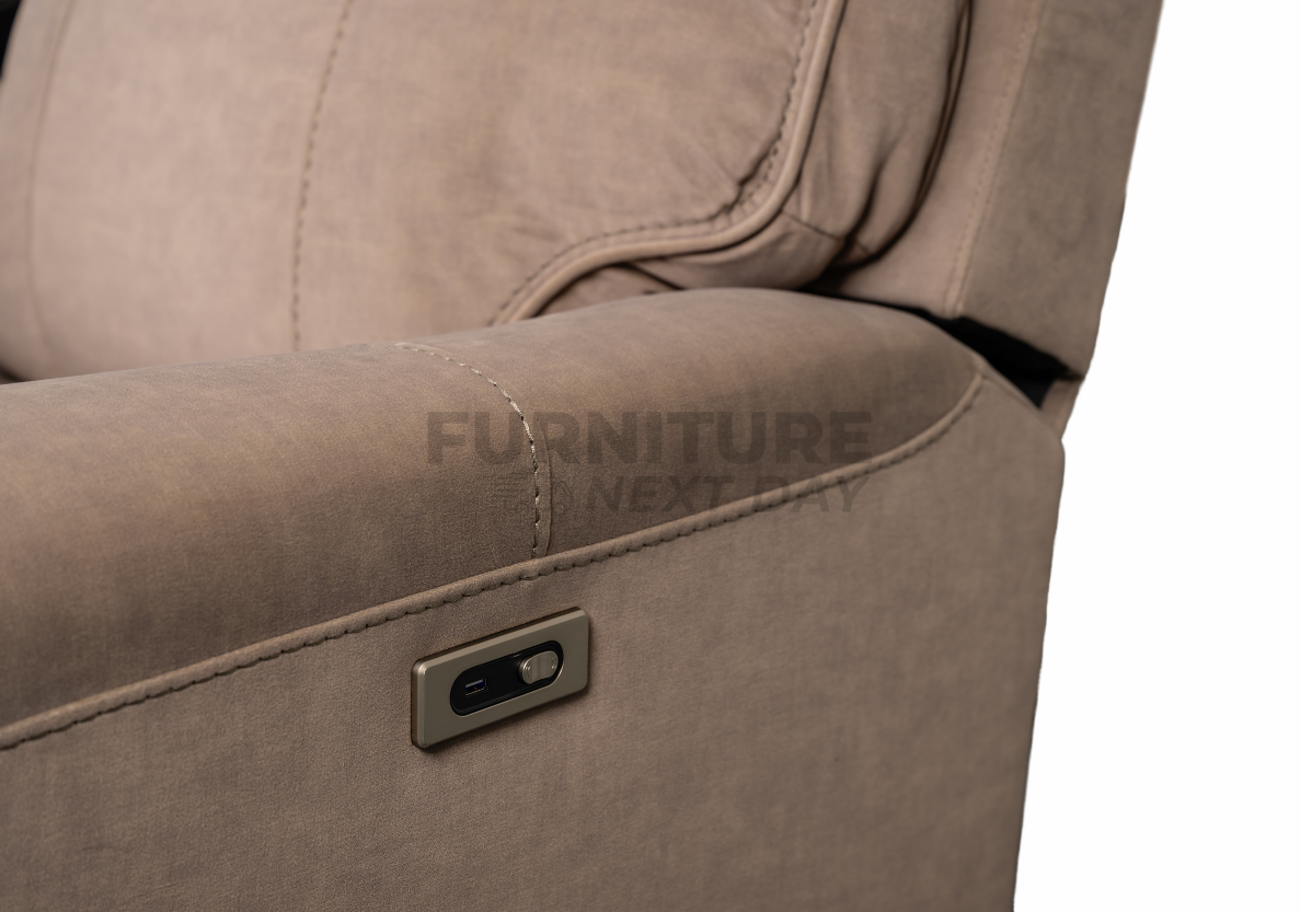 Springhill 3+2 with Console Electric Motion Suite - Beige
